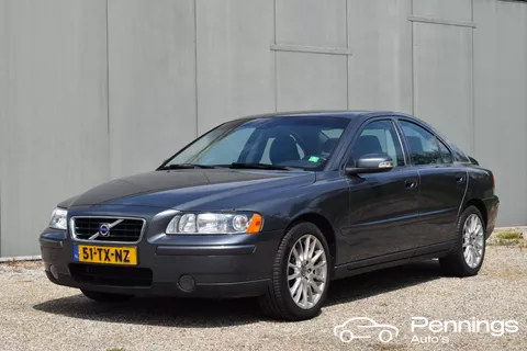 Volvo S60 2.4 Kinetic WEINIG KM!